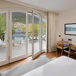 Mandarin Oriental, Di Hotel