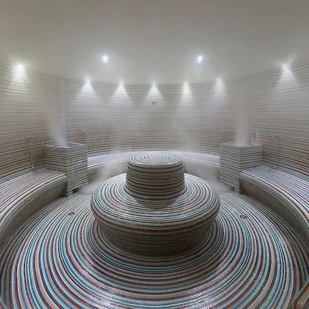 Hotel Mandarin Oriental, Di Blevio