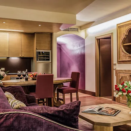 Mandarin Oriental, Di ホテル 5*