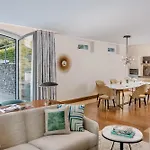 Mandarin Oriental, Di
